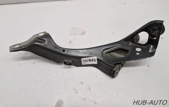 Audi A6 C7 Fender mounting bracket 4G0821135A