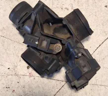 Peugeot 407 Throttle valve PA6T61GF60 965597178