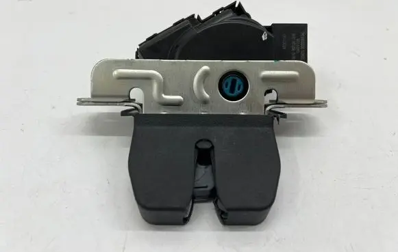 Tailgate/trunk/boot lock/catch/latch