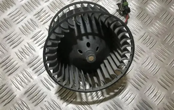 Renault Espace III Heater fan/blower 0130063507