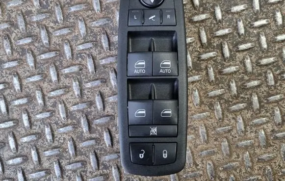 Electric window control switch