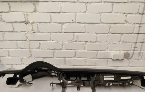 Mercedes-Benz CLS C219 Dashboard A2196801587 E048811000