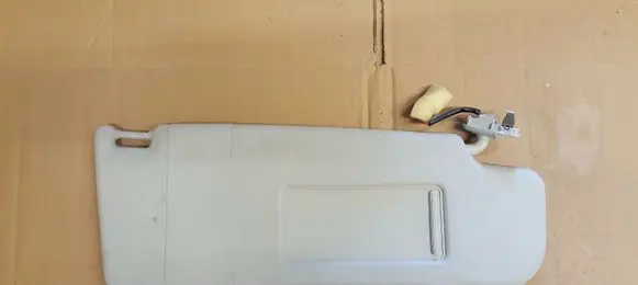 Volkswagen Polo V 6R Sun visor