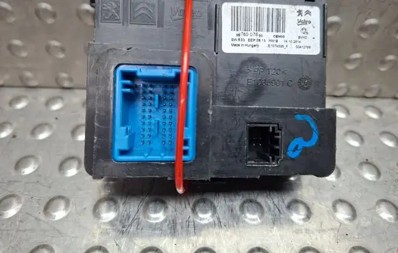 Citroen C4 II Picasso Air conditioner control unit module S26337054 9678007680