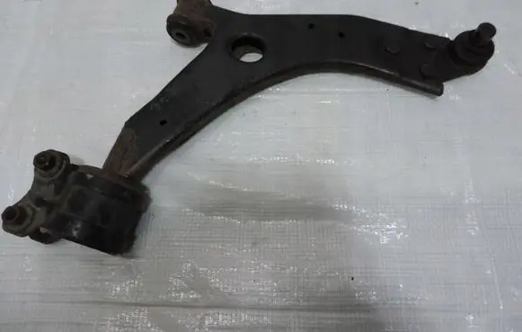 Ford Kuga II Front control arm 