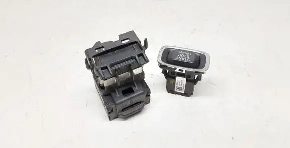 Volvo V40 Ignition lock AH4N15607AE