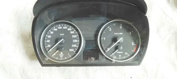 BMW X1 E84 Speedometer (instrument cluster) 9187369
