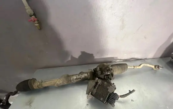 Mercedes-Benz B W245 Steering rack 6820000067