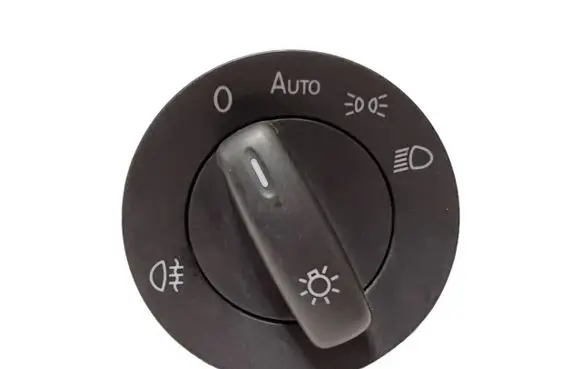 Volkswagen Golf VI Light switch 1K0941431BK