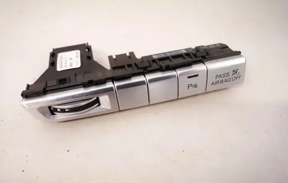 Audi A8 S8 D4 4H Parking (PDC) sensor switch 4h0820911b 4h2959674s