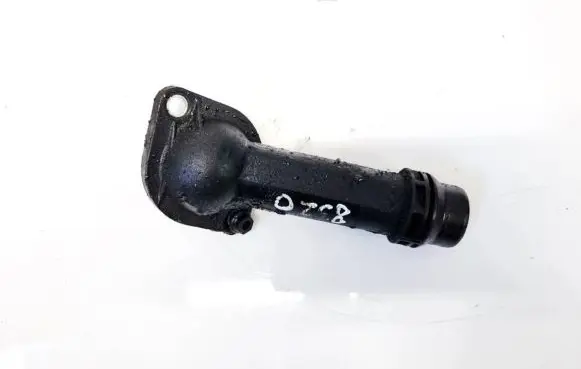 Audi A4 S4 B8 8K Engine coolant pipe/hose 06b121121