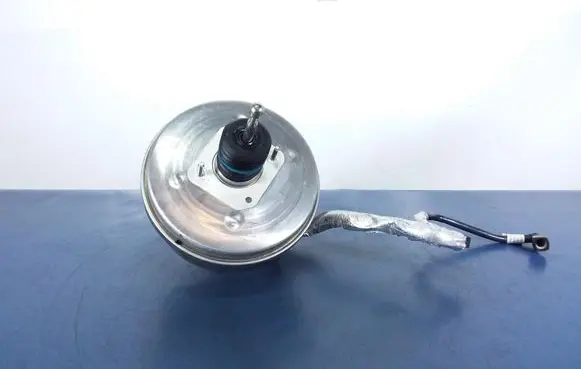 Cadillac CTS Brake booster 23337120