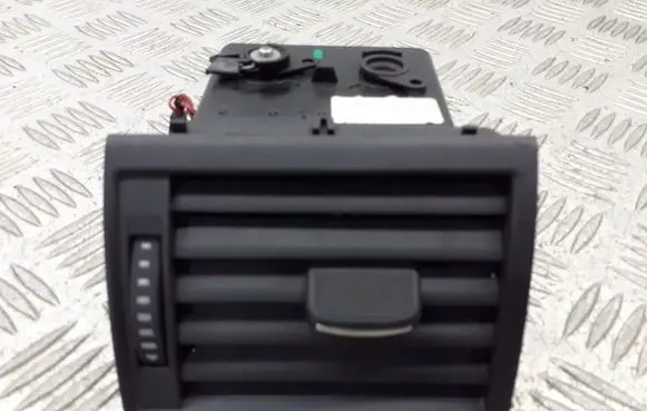 Audi A8 S8 D3 4E Dash center air vent grill 4E0820951