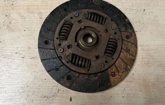 Clutch pressure plate