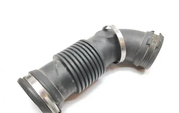 Nissan NV400 Engine coolant pipe/hose 165763705R