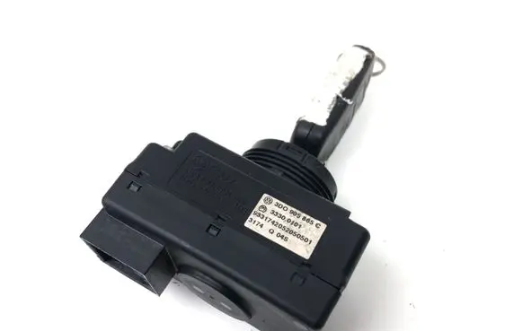 Audi A8 S8 D3 4E Ignition lock 3D0905865C 33300101
