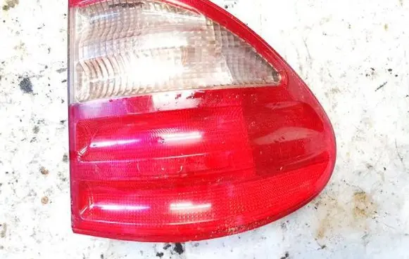 Mercedes-Benz E W210 Rear/tail lights A2108205464