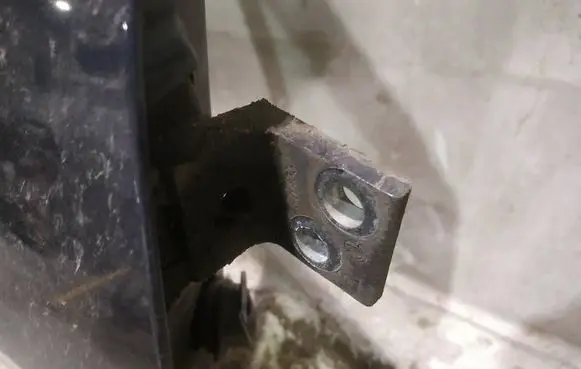 Citroen C8 Front door upper hinge 
