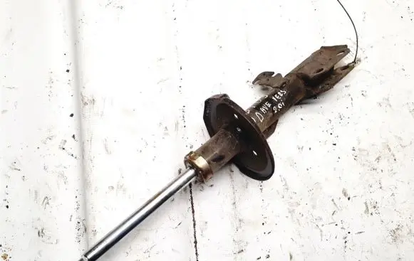 Toyota Avensis Verso Front shock absorber/damper 4851044101 48510-44101