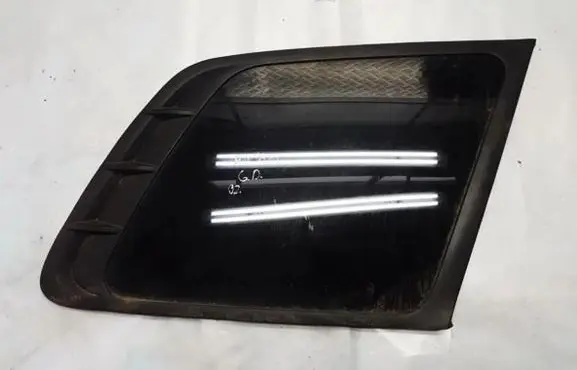 Hyundai Santa Fe Rear side window