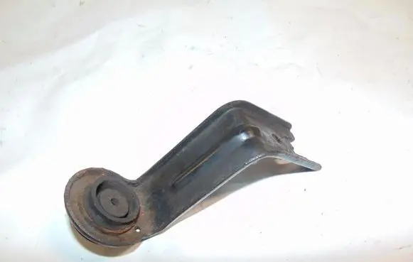 Toyota Avensis T270 Radiator mount bracket 165330R020