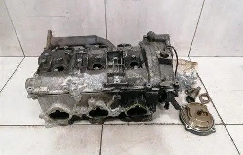 Porsche Boxster 986 Other cylinder head part 99610492200
