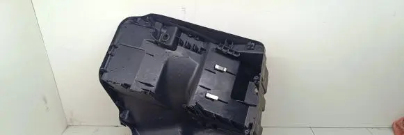 Volkswagen Transporter - Caravelle T5 Fuse box cover 7H0907296