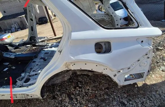 Ford Explorer VI Rear quarter panel 