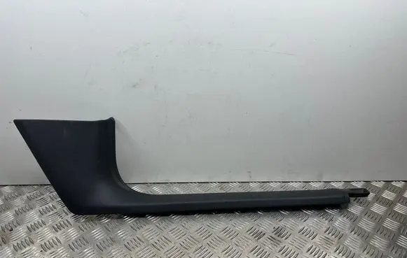 Skoda Octavia Mk2 (1Z) Front sill trim cover 1Z1863484