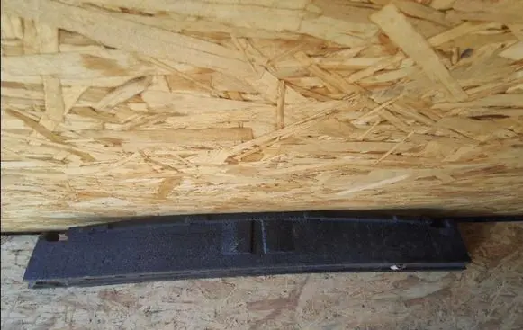Front bumper foam support bar