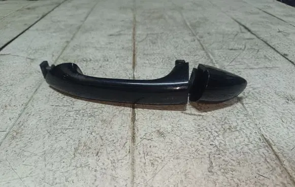 Mercedes-Benz ML W164 Rear door exterior handle A1647660101