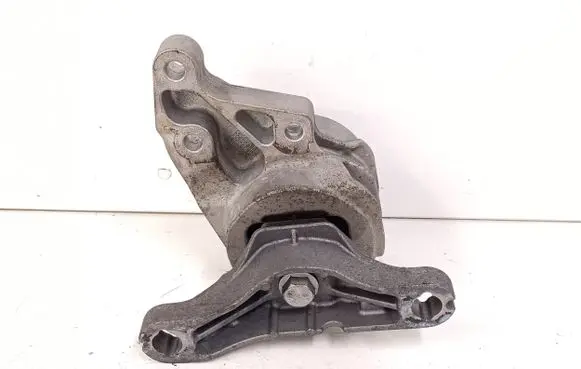 Ford Mondeo MK V Engine mount bracket DS736F012GG