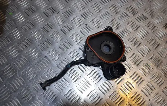 Mercedes-Benz S W221 Breather valve A2780100431