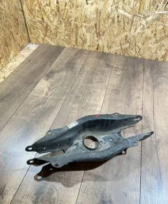 Mercedes-Benz C W205 Rear upper control arm/wishbone A2053521900 262014