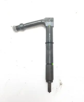 Nissan Navara D22 Fuel injector