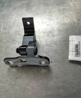 Volvo XC60 Rear door upper hinge 31468520