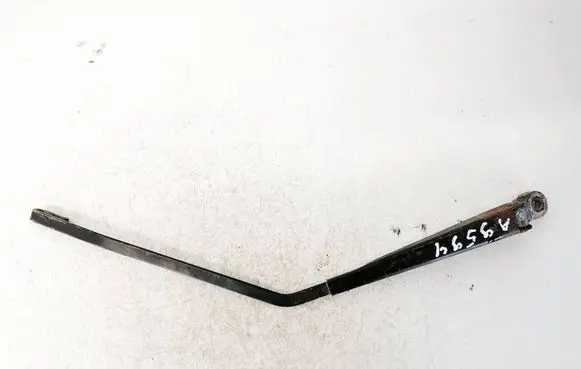Peugeot 405 Rear wiper blade arm 