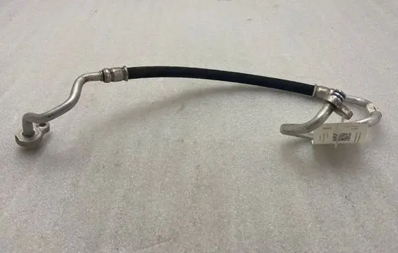 Jaguar E-Pace Air conditioning (A/C) pipe/hose GJ3219N601BB