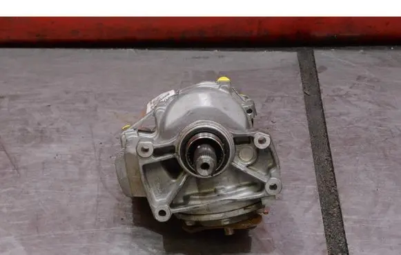 Skoda Superb B5 (3U) Gearbox transfer box case 0CN409053AG