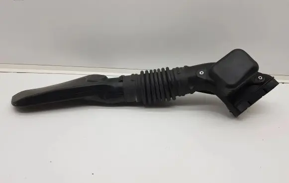 Mitsubishi Outlander Air intake duct part 1505A661