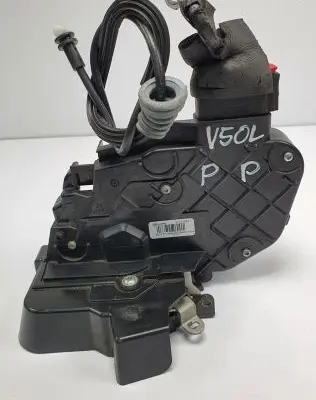 Volvo V50 Front door lock 30753664