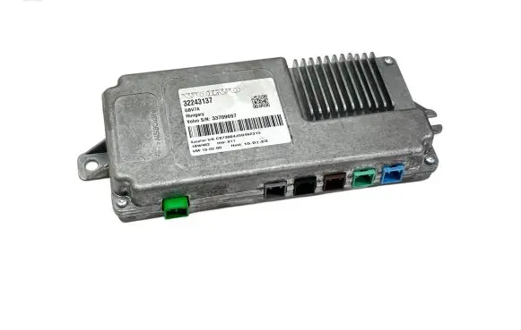 Volvo XC60 Camera control unit module 32243137 33709697 18W462