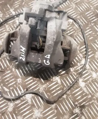 Mercedes-Benz E W211 Rear brake caliper 0024202683 A0024202683