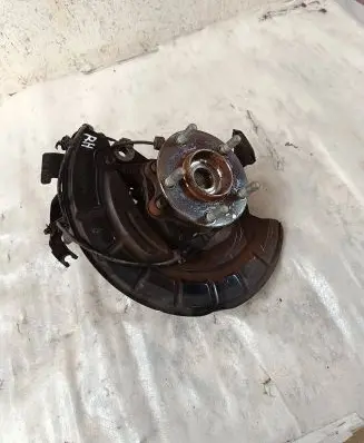 Mazda CX-30 Front wheel hub DFR51EXK