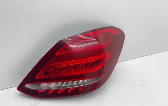 Rear/tail lights