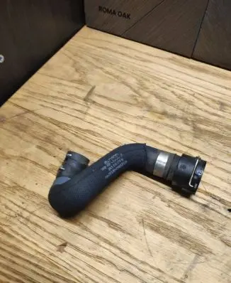 Audi A4 S4 B8 8K Engine coolant pipe/hose 8K1819376M