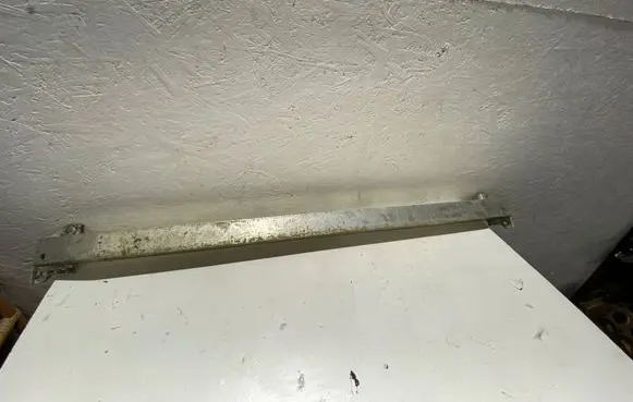 Mazda 626 Front bumper cross member