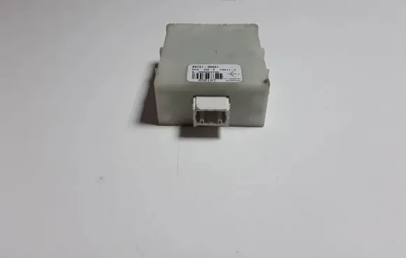 Toyota Avensis T250 Door central lock control unit/module 8974105051
