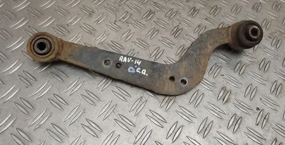 Toyota RAV 4 (XA40) Rear control arm