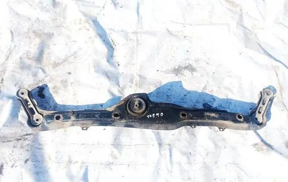 Volkswagen Golf III Front subframe